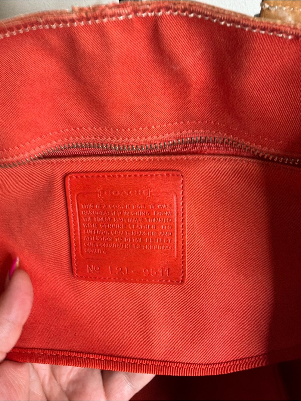 Vintage Y2K Coach Orange Leather Creed Patch Interior - Picture 6 of 7